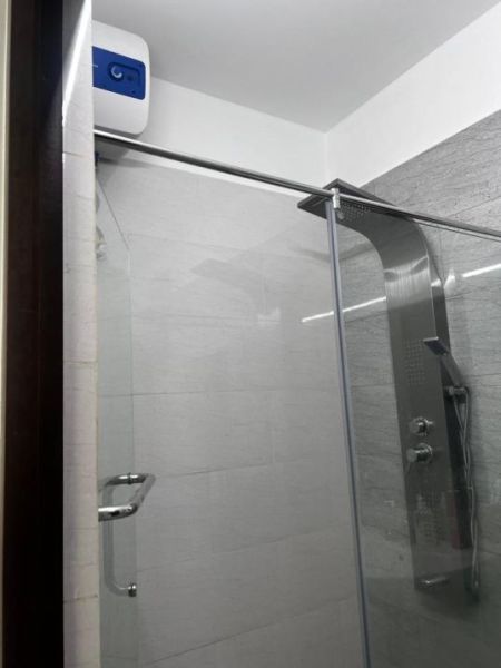 Bathroom - Fully Furnished 3 BR Apartment for rent in Colombo 6 