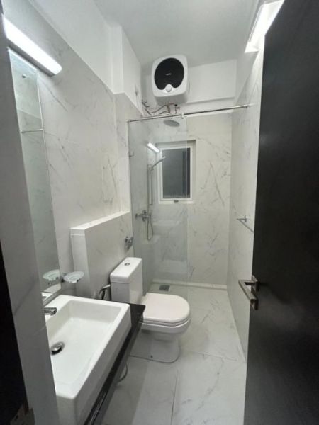 Bathroom - Fully Furnished 2 Bedroom Apartment for rent in Colombo 9 