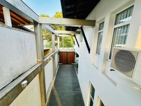 Exterior - Luxurious 4-Bedroom House for Sale Thalawathugoda
