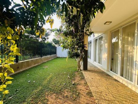 Exterior - Luxurious 4-Bedroom House for Sale Thalawathugoda