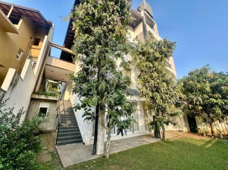 Exterior - Luxurious 4-Bedroom House for Sale Thalawathugoda