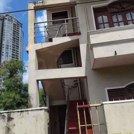 Exterior - House for Rent in Rajagiriya