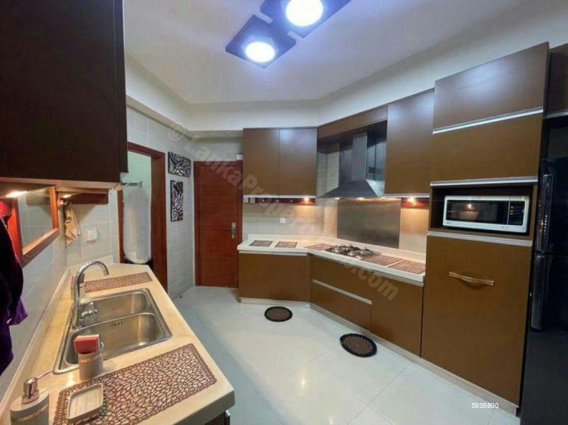 Apartment for sale in Colombo 5