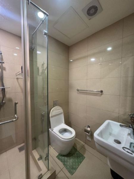 Bathroom - Luxury 3-Bedroom Apartment For Sale Colombo 04 -  PDA517
