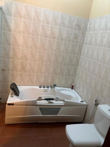 Bathroom - ￭ Dehiwala ￭ 08BR House For Rent ￭ (NK11602)