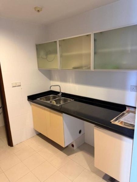 Kitchen - Apartment For Rent in Colombo 03 