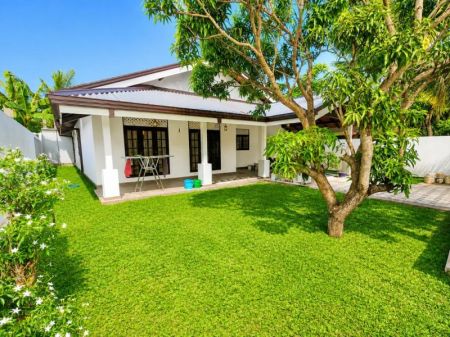 Exterior - House for Sale in Negombo  (SSPH-437)