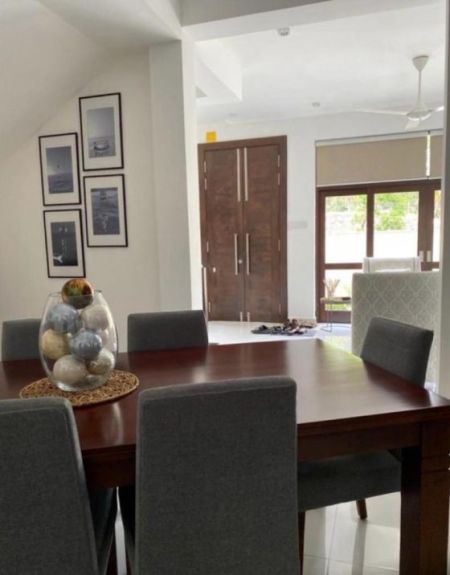 Living Room - House For Sale in Akuregoda Road, Battaramulla