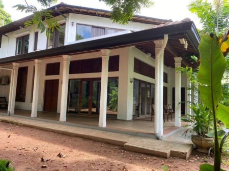 Exterior - House for Sale in Colombo Nugegoda  - PDH226