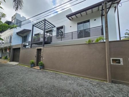 Exterior - 4 Bedroom Brand New Luxury House for Sale in Kottawa, Siddamulla | LKR 47 Million  (HS4862)