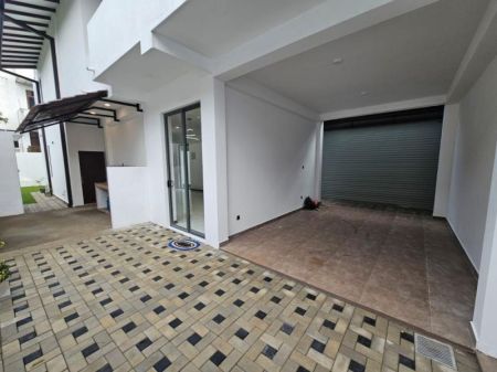 Exterior - 4 Bedroom Brand New Luxury House for Sale in Kottawa, Siddamulla | LKR 47 Million  (HS4862)