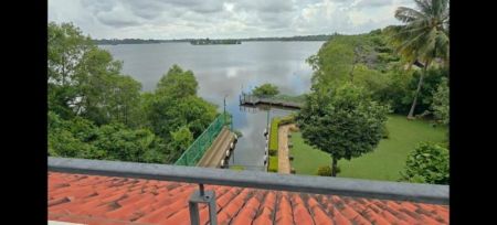 Exterior - Luxury 4 Bedroom Villa for Rent in  Panadura facing Bolgoda lake | LKR 400,000 Per Month (VL4863)