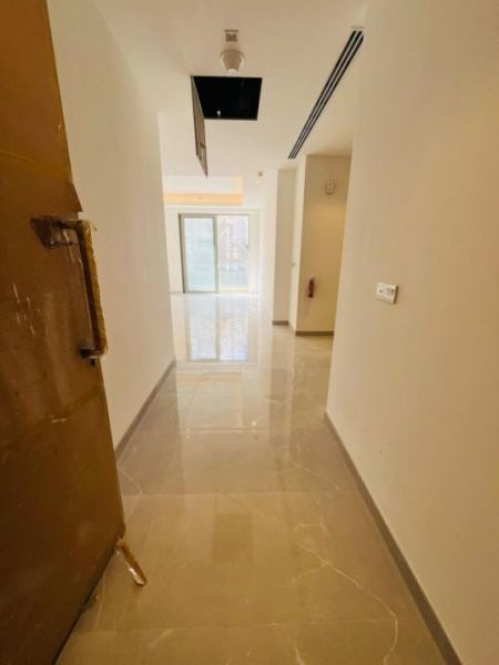 Bathroom - Apartments for Sale at 606 Address! 🏙️