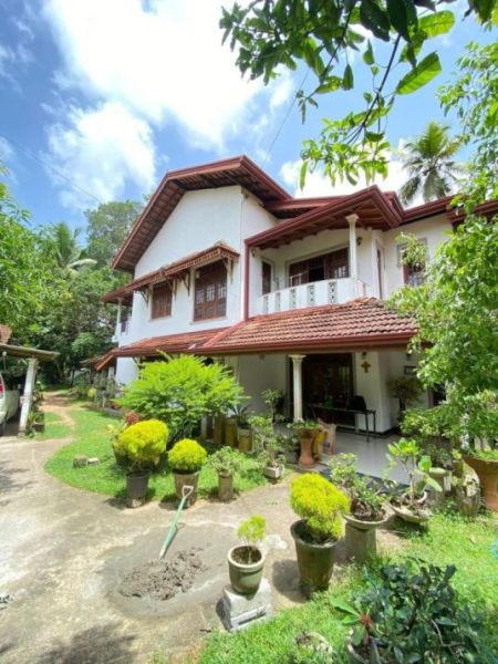 Exterior - (KH938) Spacious House for Sale in Katana