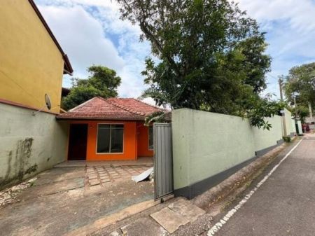 Exterior - (PR1016) Spacious House for Rent in Nawala