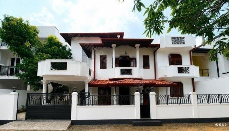 Exterior - House for sale in Moratuwa