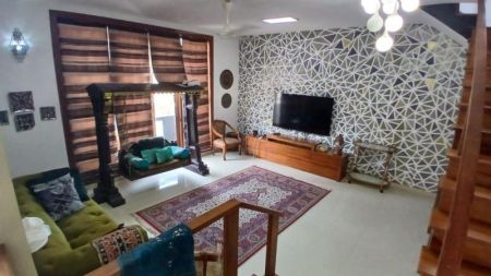 Living Room - 5 BR House for Sale in Colombo 3 - PDH237