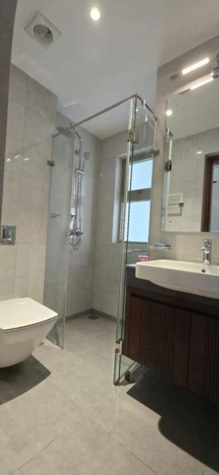 Bathroom - The Grand - 02 Bedroom Furnished Apartment for Rent in Colombo 07 (A6248)
