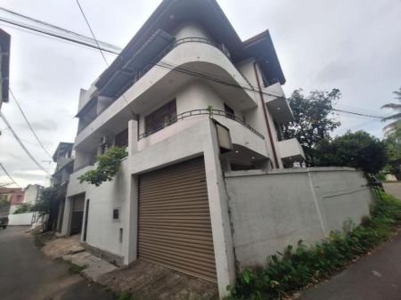 Exterior - 4 BR House For Sale in Nawala - PDH253