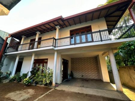 Exterior - UNIQUE MULTI-LEVEL HOUSE FOR SALE – AMPITIYA ROAD, KANDY (LKR 120 Million)