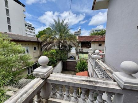 Exterior - Modern Luxury House for Sale in Colombo 4 - PDH258