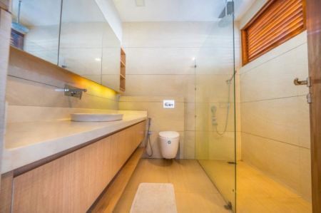 Bathroom -  🏡 Luxury Mansion For Sale In The Heart of Colombo 07 - PDH259