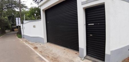 Exterior - House for Sale in Athurugiriya – PDH351