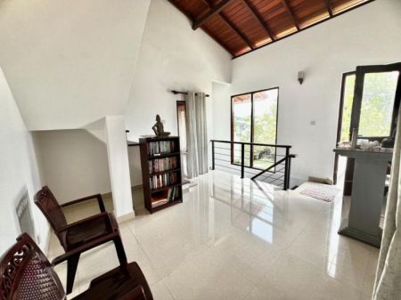 Living Room - 5 BR House for Sale in Dehiwala - PDH269