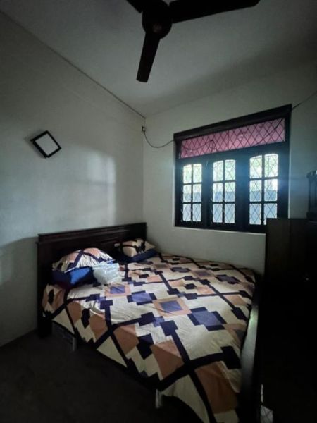 Bedroom - 5 BR House For Sale in Dehiwala - PDH270