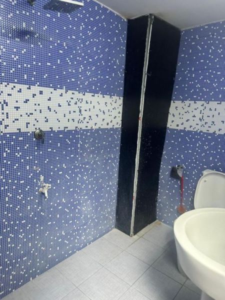 Bathroom - 5 BR House For Sale in Dehiwala - PDH270
