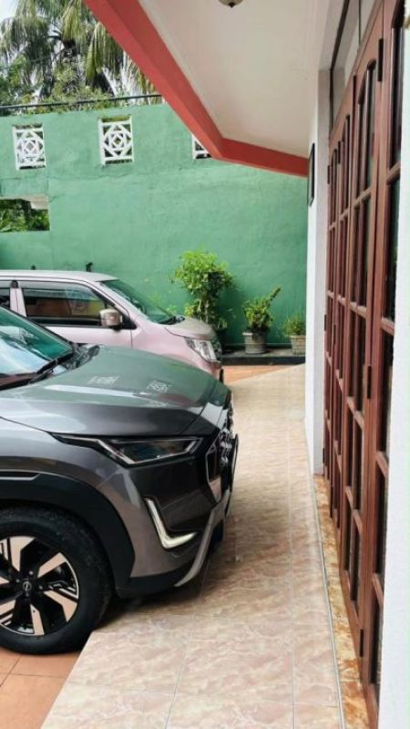 Exterior - 🏠 House For Sale – Kirulapone, Colombo 05 - PDH276