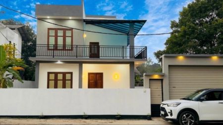 Exterior - Brand New Modern House for Sale in Negombo (Miriswatte) – PDH367