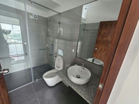 Bathroom - Iconic Galaxy - 03 Bedroom Semi Furnished Apartment for Sale in Rajagiriya (A4907)