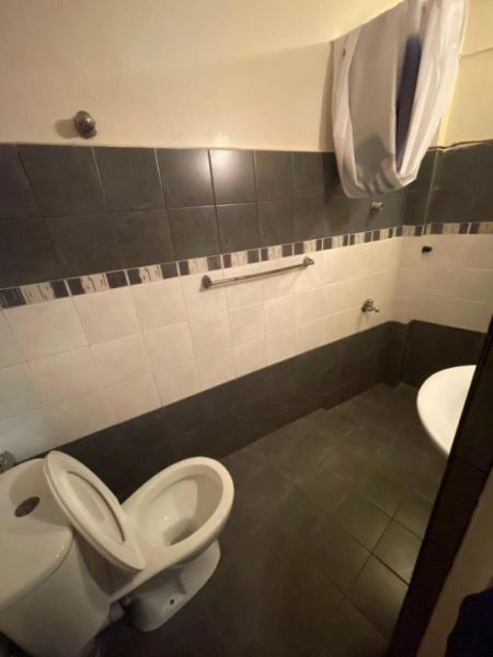 Bathroom - Luxury 4 BR House for rent in Colombo 6 