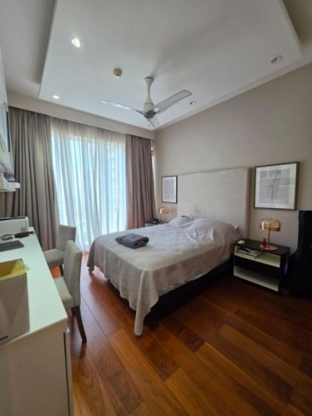 Bedroom - Shangri-La Apartment for sale in Colombo 2 