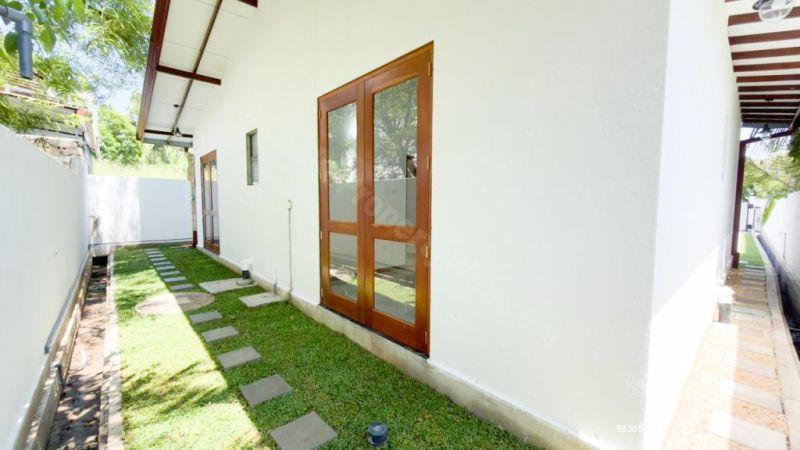Exterior - House for sale in Kottawa