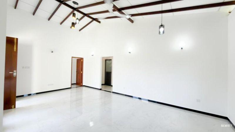 House for sale in Kottawa