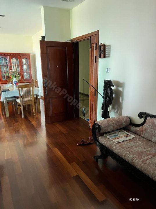 Apartment for sale in Colombo 3