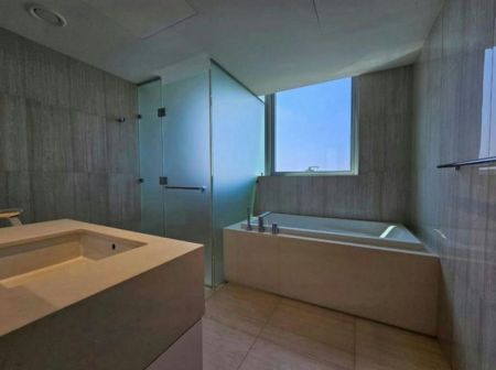 Bathroom - CCC - 03 Bedroom Semi Furnished Apartment for Sale in Colombo 02 (A5201)