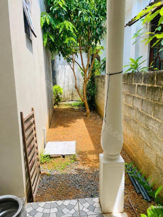 Exterior - House for sale in Panadura