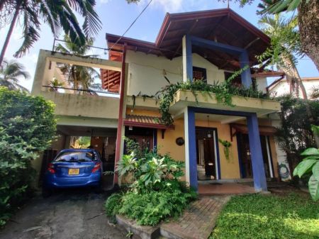 Exterior - Luxury 5 BR House for rent in Ja Ela 