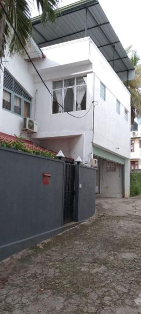 Exterior - House For Rent – Nugegoda