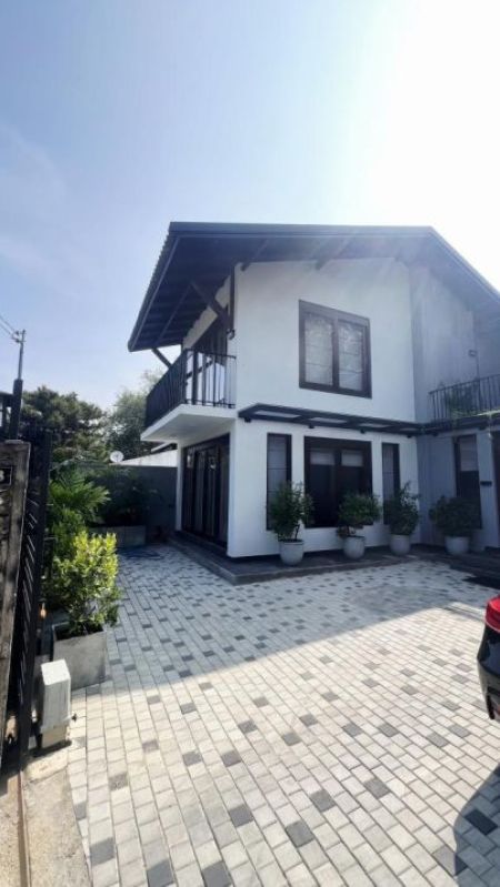 Exterior - House for sale in Pelawatte , New with Solar