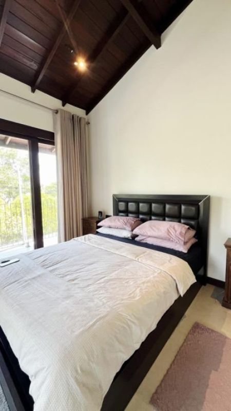 Bedroom - 4 Bedroom house for sales in Pelawatte for Rs. 134 million (Total)