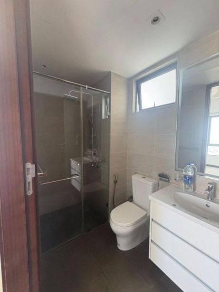 Bathroom - 2 Bedroom Apartment for Sale - Colombo 2, Trizen Residencies | LKR 70 Million (EM993)