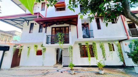 Exterior - (PH601) Luxury Apartment Building for Sale in Colombo 5