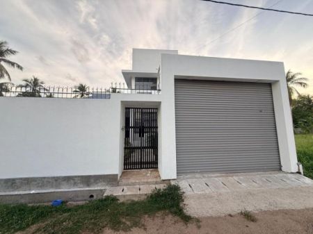 Exterior - 4 Bedroom Brand New Two-Storied House for Sale - Minuwangoda | LKR 45 Million (EM994)