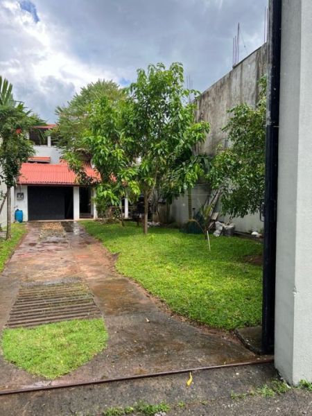 Exterior - (SH1533) Three Storey House for Sale in Ethul Kotte