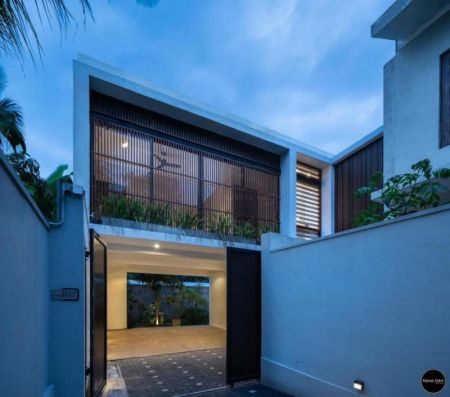Exterior - Pannipitiya 4 BR Architecture House For Sale in Thalawathugoda 