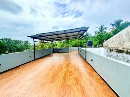 Exterior - Pannipitiya 4 BR Architecture House For Sale in Thalawathugoda 